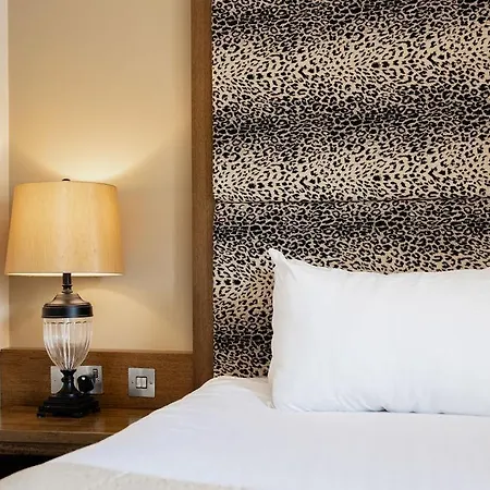 Customs House Country Inn Belcoo Room photo