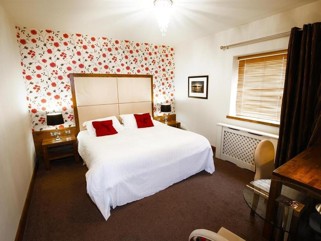 Customs House Country Hotel Belcoo